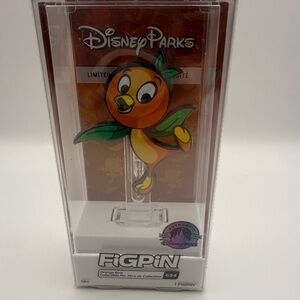 NEW SEALED Walt Disney Parks Figpin Orange Bird #684